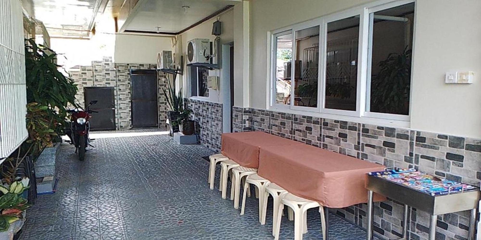Hotel FNT Transient House à Alaminos Extérieur photo