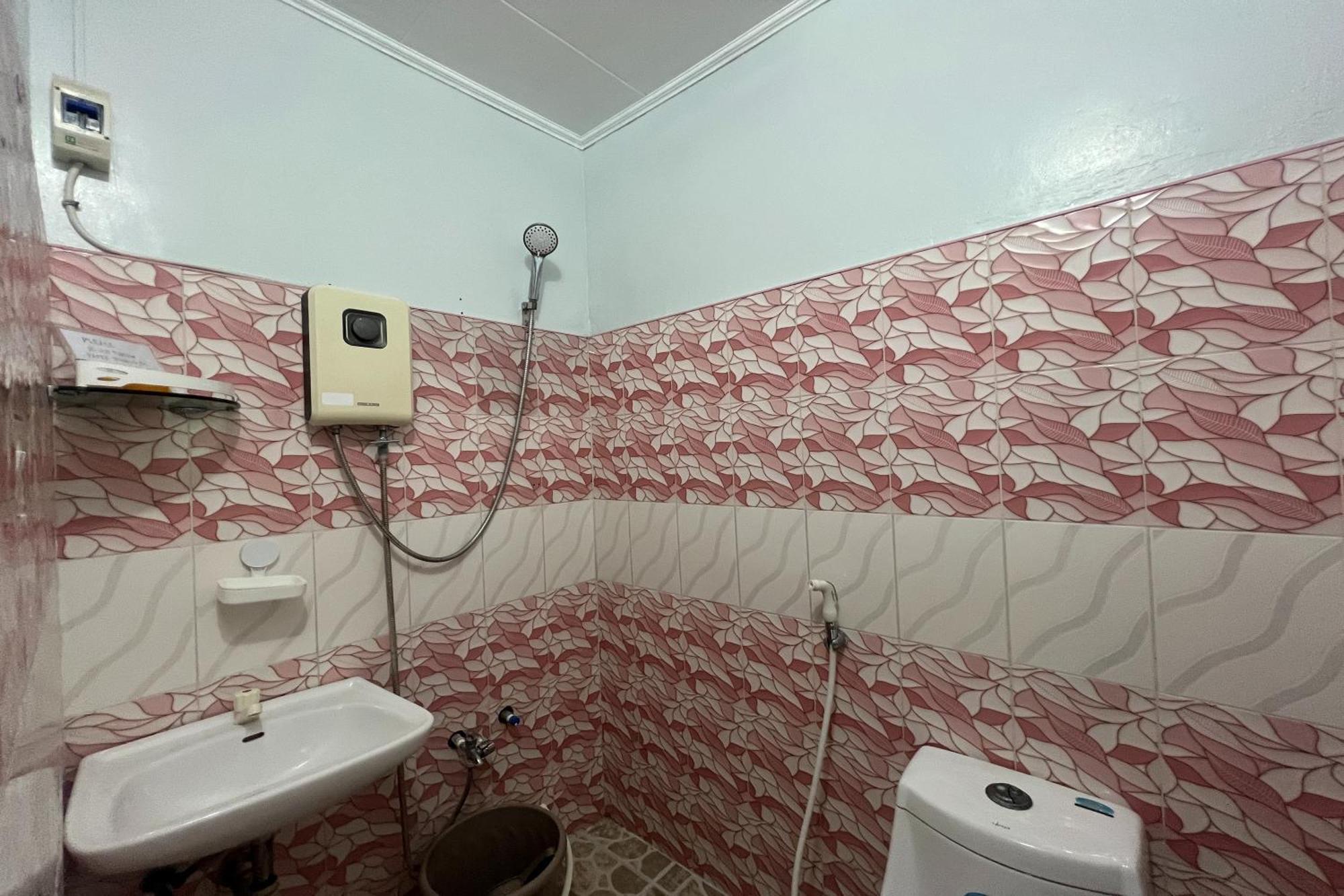 Hotel FNT Transient House à Alaminos Extérieur photo