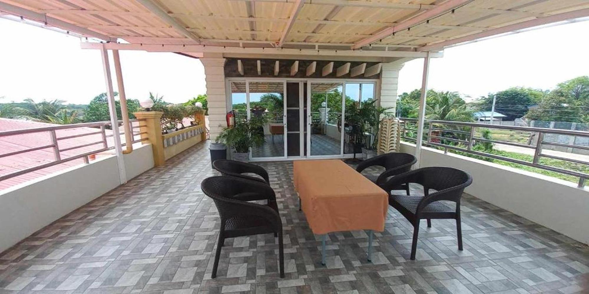 Hotel FNT Transient House à Alaminos Extérieur photo