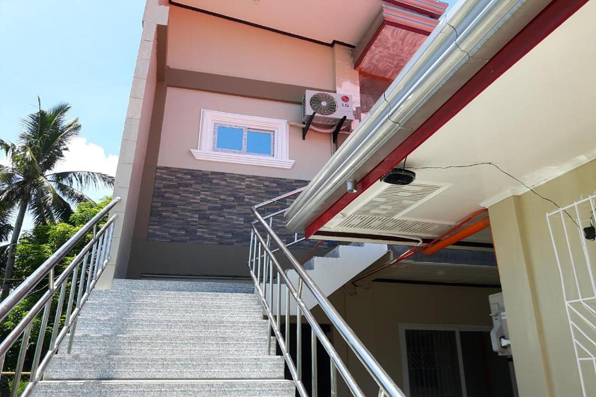 Hotel FNT Transient House à Alaminos Extérieur photo